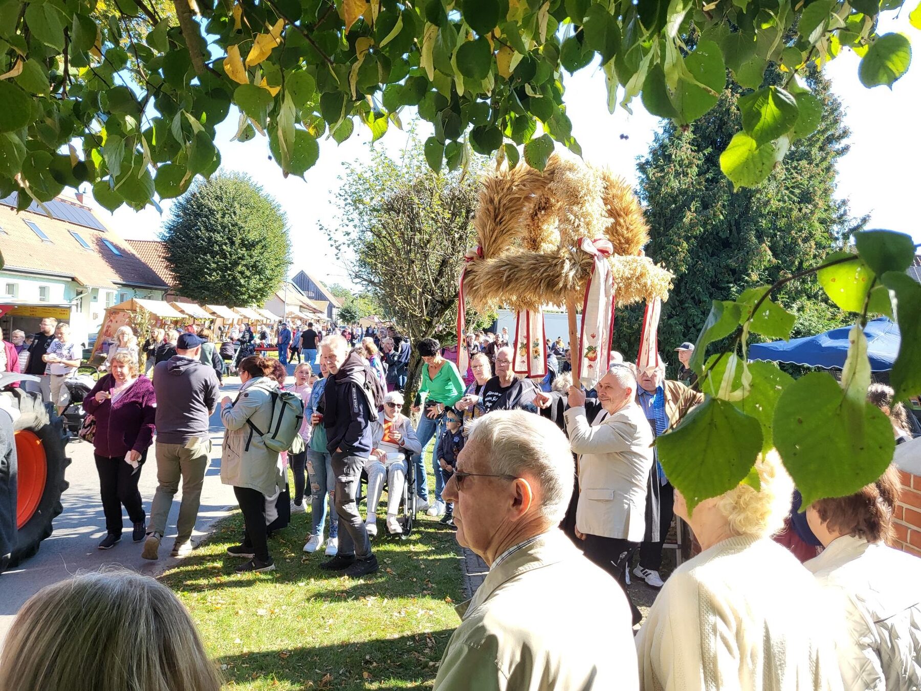 Impression vom Erntefest 2025 in Dollgow – Bild 8